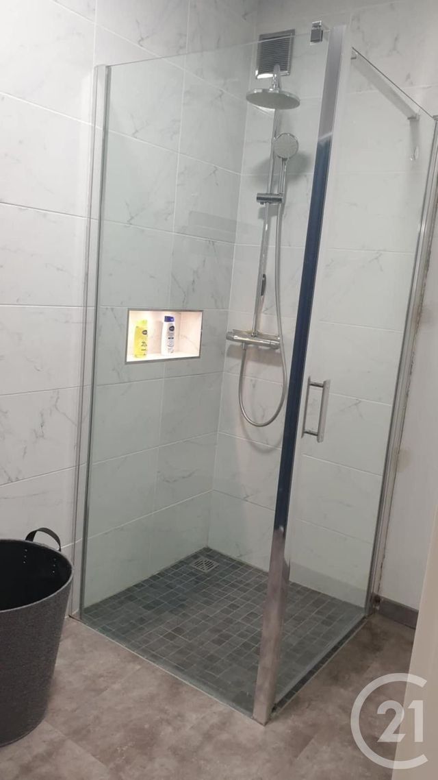 Appartement F3 à vendre - 3 pièces - 68.0 m2 - CHALONS EN CHAMPAGNE - 51 - CHAMPAGNE-ARDENNE - Century 21 Martinot Immobilier