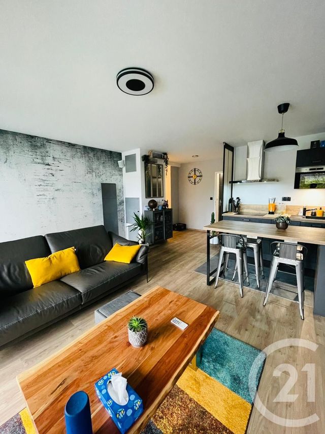 Appartement F3 à vendre - 3 pièces - 68.0 m2 - CHALONS EN CHAMPAGNE - 51 - CHAMPAGNE-ARDENNE - Century 21 Martinot Immobilier