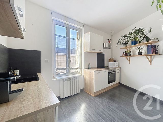 Appartement F3 à vendre - 3 pièces - 73.74 m2 - CHALONS EN CHAMPAGNE - 51 - CHAMPAGNE-ARDENNE - Century 21 Martinot Immobilier