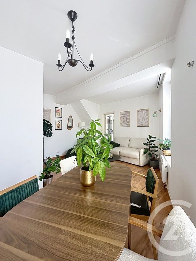 Appartement F3 à vendre - 3 pièces - 73.74 m2 - CHALONS EN CHAMPAGNE - 51 - CHAMPAGNE-ARDENNE - Century 21 Martinot Immobilier