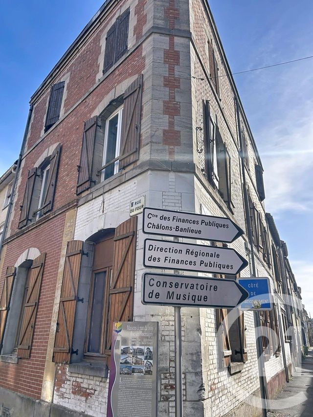 Appartement F3 à vendre - 3 pièces - 73.74 m2 - CHALONS EN CHAMPAGNE - 51 - CHAMPAGNE-ARDENNE - Century 21 Martinot Immobilier
