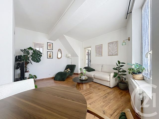 Appartement F3 à vendre - 3 pièces - 73.74 m2 - CHALONS EN CHAMPAGNE - 51 - CHAMPAGNE-ARDENNE - Century 21 Martinot Immobilier