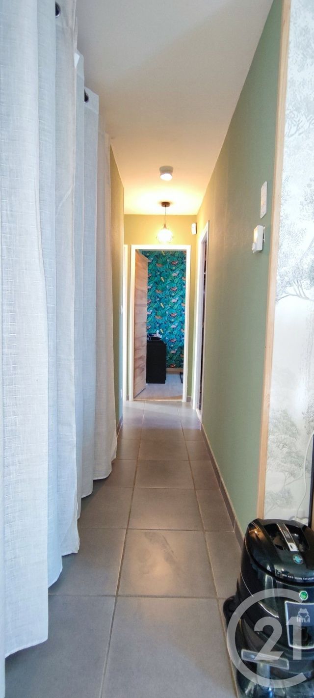 maison à vendre - 6 pièces - 98.3 m2 - FAGNIERES - 51 - CHAMPAGNE-ARDENNE - Century 21 Martinot Immobilier