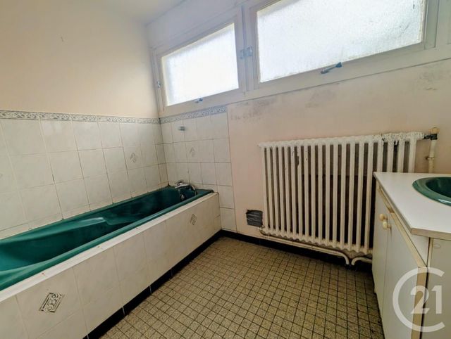 maison à vendre - 4 pièces - 80.0 m2 - CHALONS EN CHAMPAGNE - 51 - CHAMPAGNE-ARDENNE - Century 21 Martinot Immobilier