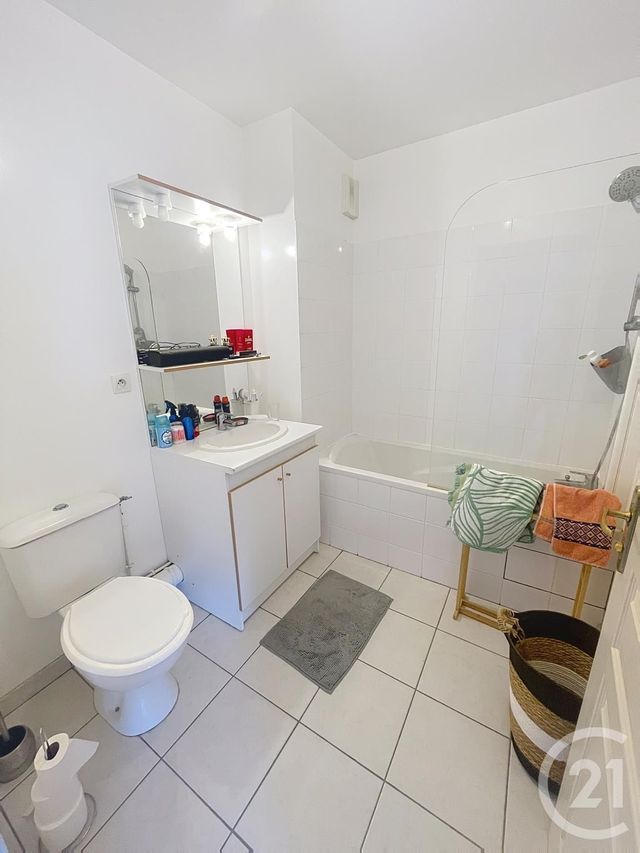 Appartement F1 à vendre - 1 pièce - 28.68 m2 - CHALONS EN CHAMPAGNE - 51 - CHAMPAGNE-ARDENNE - Century 21 Martinot Immobilier