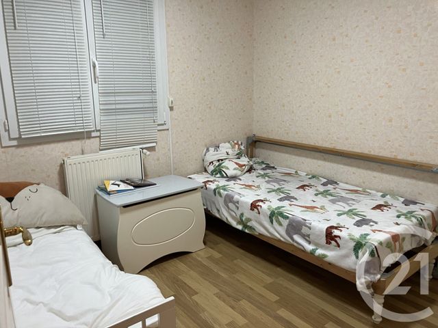 Appartement F4 à vendre - 5 pièces - 80.0 m2 - ST MEMMIE - 51 - CHAMPAGNE-ARDENNE - Century 21 Martinot Immobilier