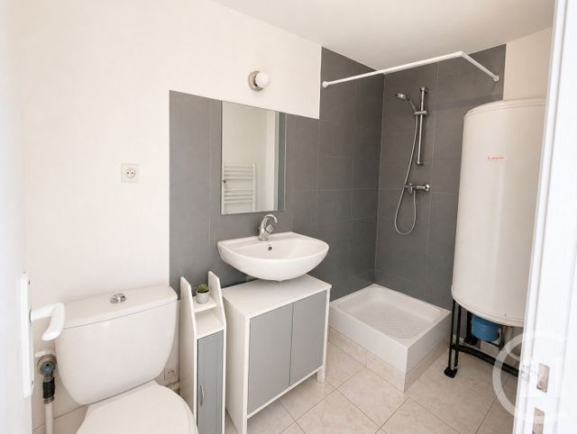 Appartement F2 à vendre - 2 pièces - 54.0 m2 - CHALONS EN CHAMPAGNE - 51 - CHAMPAGNE-ARDENNE - Century 21 Martinot Immobilier