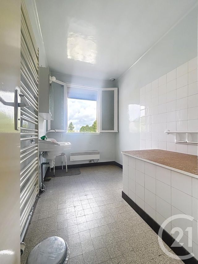 maison à vendre - 5 pièces - 103.03 m2 - CHALONS EN CHAMPAGNE - 51 - CHAMPAGNE-ARDENNE - Century 21 Martinot Immobilier