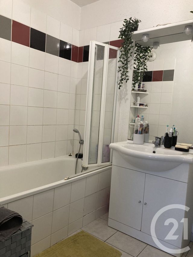 Appartement F3 à vendre - 3 pièces - 59.0 m2 - VITRY LE FRANCOIS - 51 - CHAMPAGNE-ARDENNE - Century 21 Martinot Immobilier