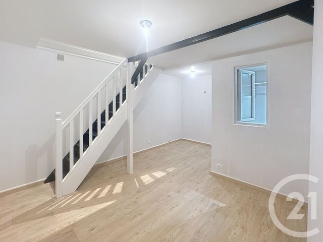 Appartement F2 bis à louer - 2 pièces - 38.0 m2 - CHALONS EN CHAMPAGNE - 51 - CHAMPAGNE-ARDENNE - Century 21 Martinot Immobilier