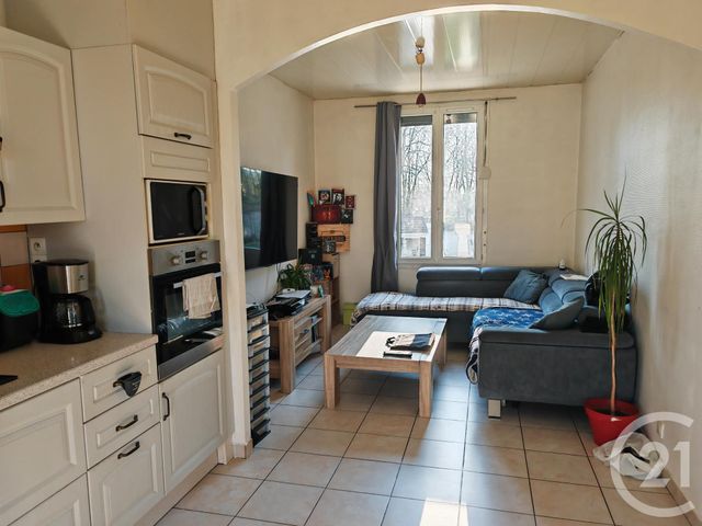 maison à vendre - 4 pièces - 71.19 m2 - CHALONS EN CHAMPAGNE - 51 - CHAMPAGNE-ARDENNE - Century 21 Martinot Immobilier