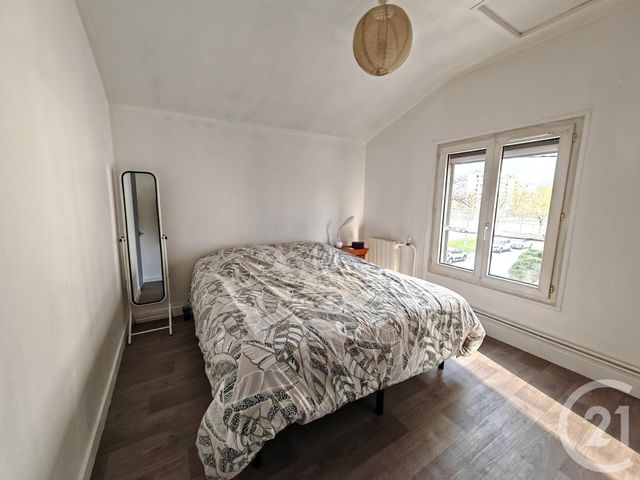 maison à vendre - 4 pièces - 71.19 m2 - CHALONS EN CHAMPAGNE - 51 - CHAMPAGNE-ARDENNE - Century 21 Martinot Immobilier