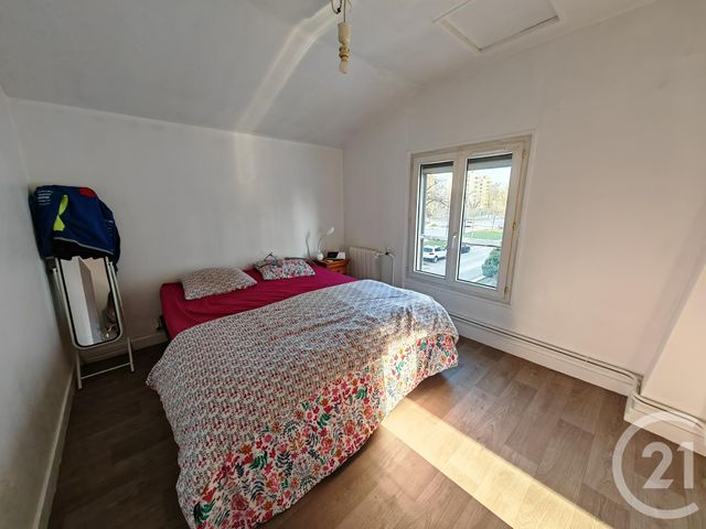 maison à vendre - 4 pièces - 71.19 m2 - CHALONS EN CHAMPAGNE - 51 - CHAMPAGNE-ARDENNE - Century 21 Martinot Immobilier