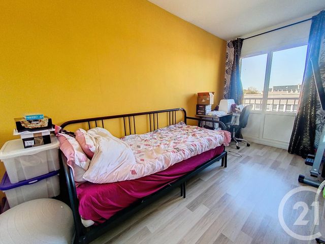 Appartement F3 à louer - 3 pièces - 73.11 m2 - CHALONS EN CHAMPAGNE - 51 - CHAMPAGNE-ARDENNE - Century 21 Martinot Immobilier