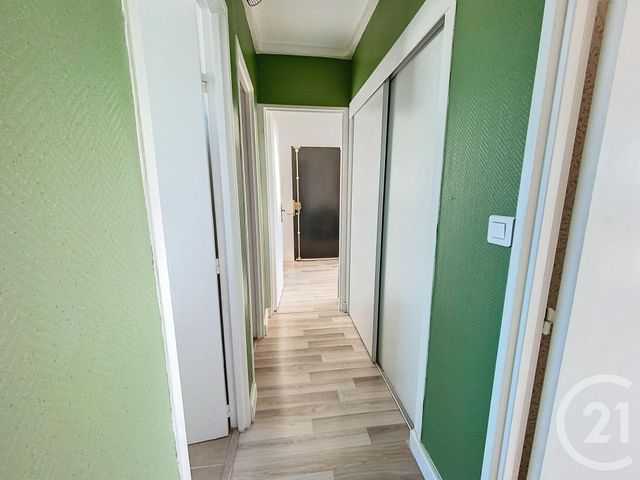 Appartement F3 à louer - 3 pièces - 73.11 m2 - CHALONS EN CHAMPAGNE - 51 - CHAMPAGNE-ARDENNE - Century 21 Martinot Immobilier