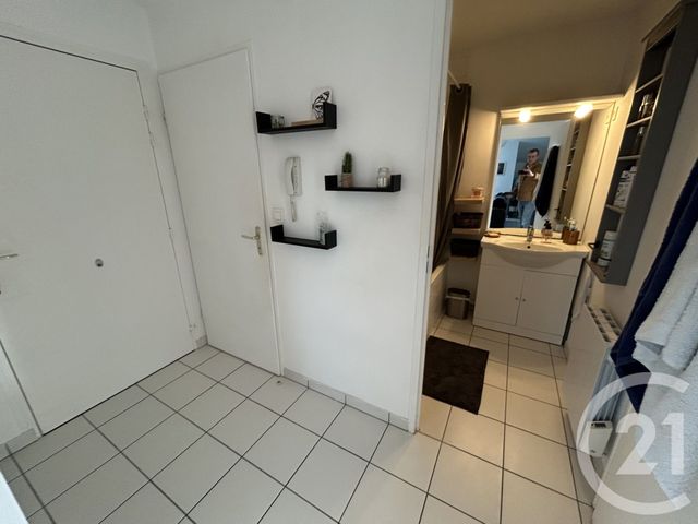 Appartement F2 bis à vendre - 54 pièces - 54.3 m2 - CHALONS EN CHAMPAGNE - 51 - CHAMPAGNE-ARDENNE - Century 21 Martinot Immobilier