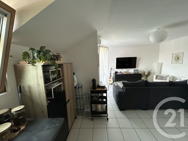Appartement F2 bis à vendre - 54 pièces - 54.3 m2 - CHALONS EN CHAMPAGNE - 51 - CHAMPAGNE-ARDENNE - Century 21 Martinot Immobilier