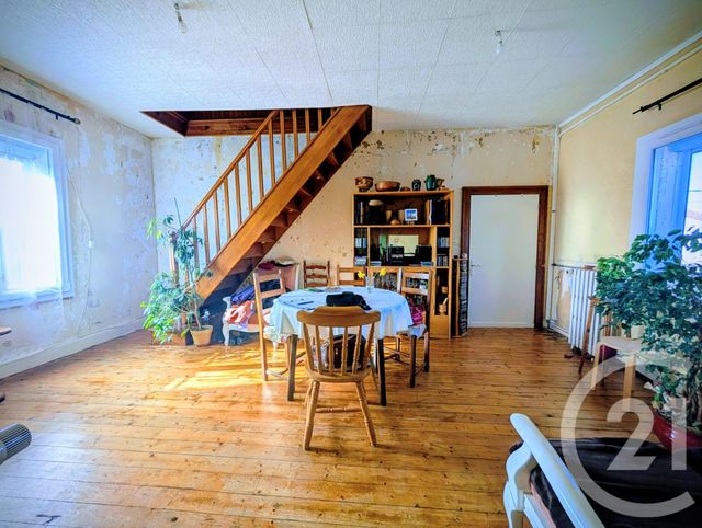 Appartement F4 à vendre - 5 pièces - 63.5 m2 - ST MEMMIE - 51 - CHAMPAGNE-ARDENNE - Century 21 Martinot Immobilier