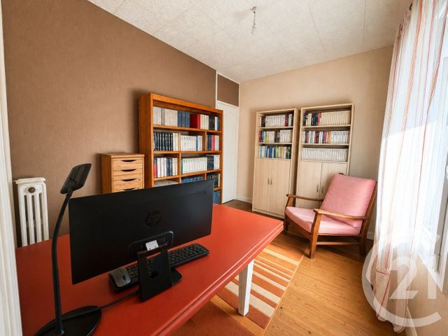 Appartement F4 à vendre - 5 pièces - 63.5 m2 - ST MEMMIE - 51 - CHAMPAGNE-ARDENNE - Century 21 Martinot Immobilier