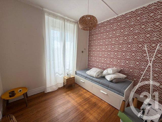 Appartement à vendre - 4 pièces - 78.0 m2 - CHALONS EN CHAMPAGNE - 51 - CHAMPAGNE-ARDENNE - Century 21 Martinot Immobilier