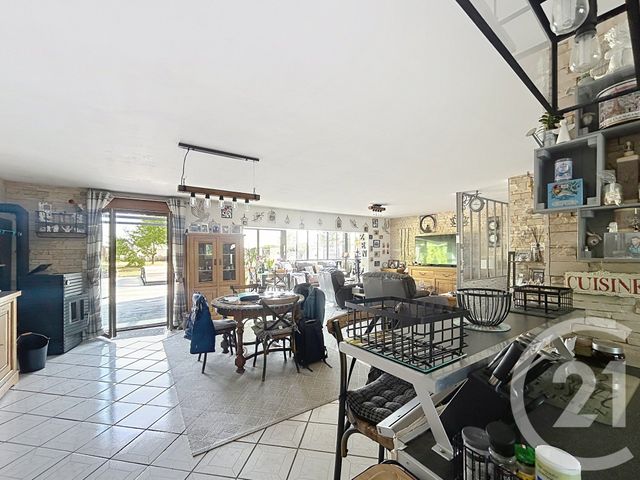 maison à vendre - 8 pièces - 180.0 m2 - VRAUX - 51 - CHAMPAGNE-ARDENNE - Century 21 Martinot Immobilier