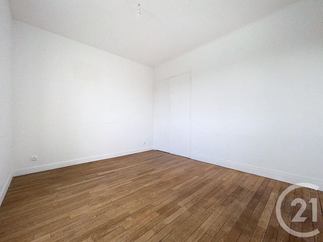 Appartement à louer - 4 pièces - 65.6 m2 - CHALONS EN CHAMPAGNE - 51 - CHAMPAGNE-ARDENNE - Century 21 Martinot Immobilier