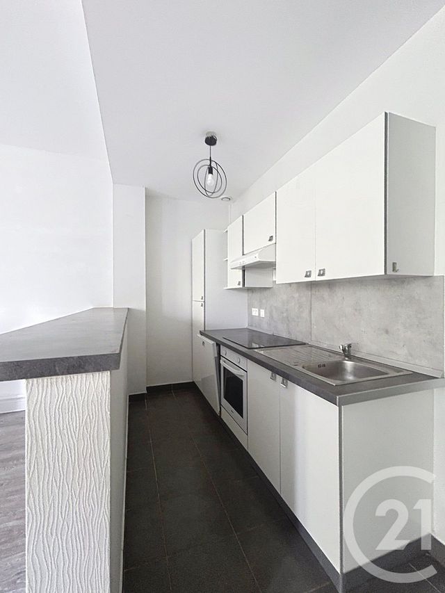 Appartement F2 à vendre - 2 pièces - 60.0 m2 - CHALONS EN CHAMPAGNE - 51 - CHAMPAGNE-ARDENNE - Century 21 Martinot Immobilier