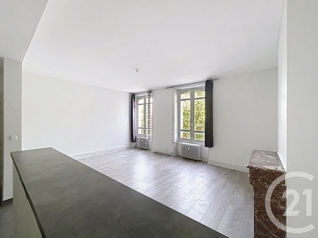 Appartement F2 à vendre - 2 pièces - 60.0 m2 - CHALONS EN CHAMPAGNE - 51 - CHAMPAGNE-ARDENNE - Century 21 Martinot Immobilier