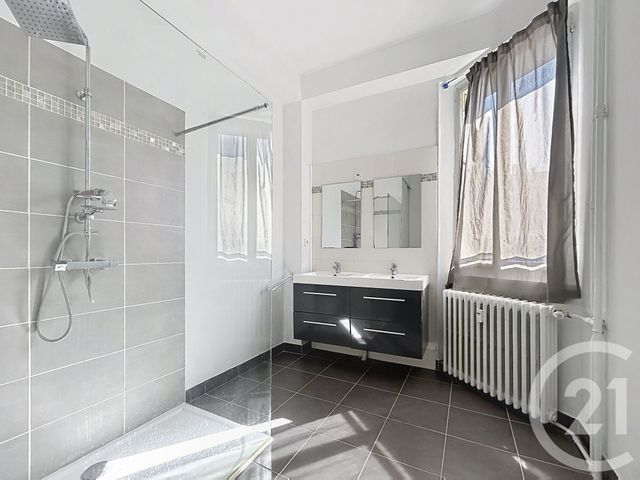 Appartement F2 à vendre - 2 pièces - 60.0 m2 - CHALONS EN CHAMPAGNE - 51 - CHAMPAGNE-ARDENNE - Century 21 Martinot Immobilier