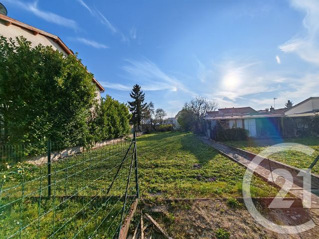 maison à vendre - 5 pièces - 113.89 m2 - CHALONS EN CHAMPAGNE - 51 - CHAMPAGNE-ARDENNE - Century 21 Martinot Immobilier