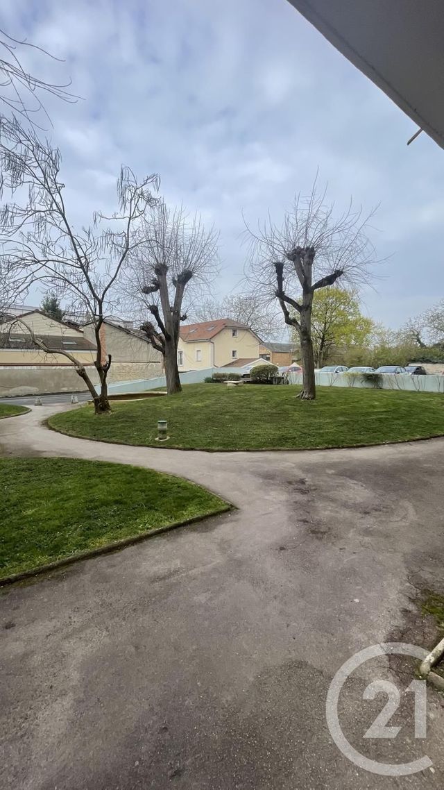 Appartement F2 à vendre - 2 pièces - 42.0 m2 - CHALONS EN CHAMPAGNE - 51 - CHAMPAGNE-ARDENNE - Century 21 Martinot Immobilier