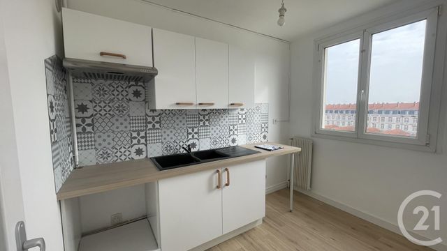 Appartement F2 à vendre - 2 pièces - 42.0 m2 - CHALONS EN CHAMPAGNE - 51 - CHAMPAGNE-ARDENNE - Century 21 Martinot Immobilier