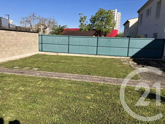 maison à vendre - 6 pièces - 115.0 m2 - CHALONS EN CHAMPAGNE - 51 - CHAMPAGNE-ARDENNE - Century 21 Martinot Immobilier