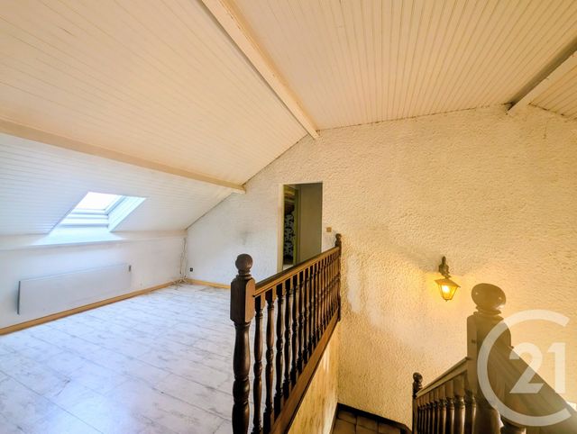 maison à vendre - 6 pièces - 179.5 m2 - LA CHAUSSEE SUR MARNE - 51 - CHAMPAGNE-ARDENNE - Century 21 Martinot Immobilier