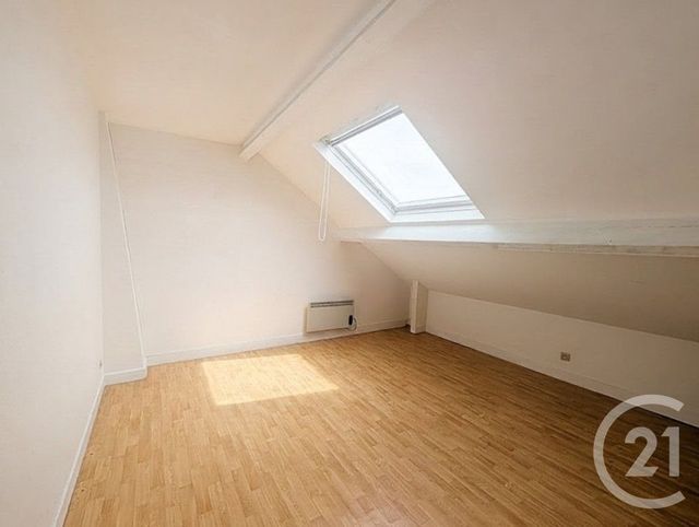 maison à vendre - 6 pièces - 109.0 m2 - CHALONS EN CHAMPAGNE - 51 - CHAMPAGNE-ARDENNE - Century 21 Martinot Immobilier