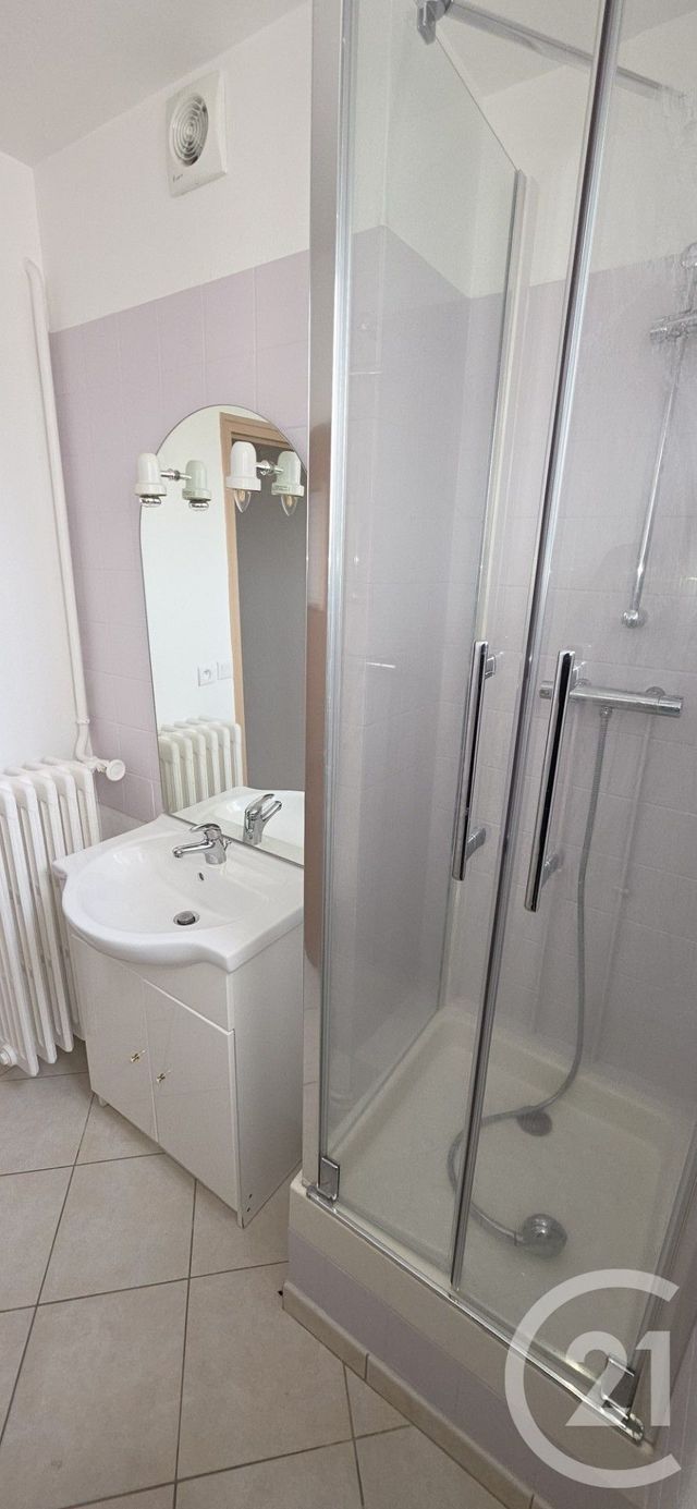 Appartement F2 à vendre - 2 pièces - 50.11 m2 - CHALONS EN CHAMPAGNE - 51 - CHAMPAGNE-ARDENNE - Century 21 Martinot Immobilier