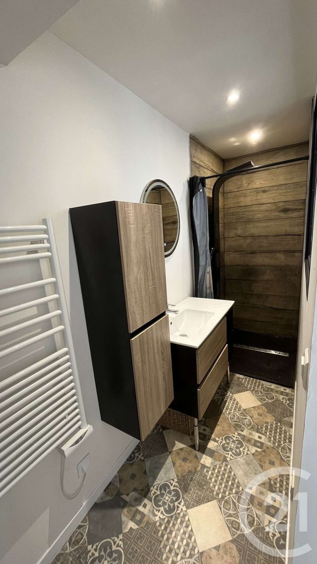 Appartement à vendre - 2 pièces - 36.0 m2 - CHALONS EN CHAMPAGNE - 51 - CHAMPAGNE-ARDENNE - Century 21 Martinot Immobilier