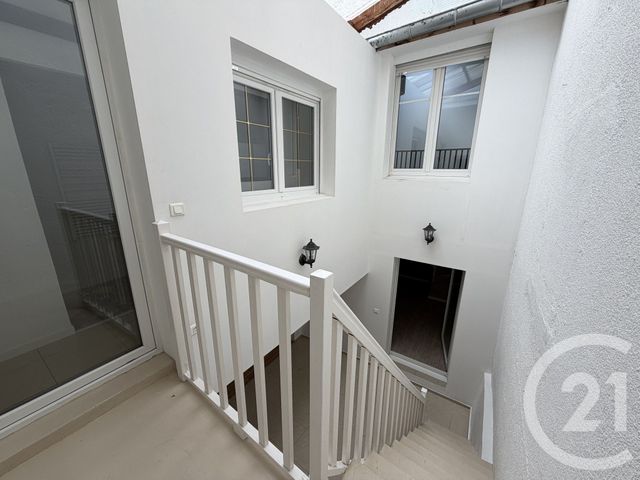 Appartement à vendre - 2 pièces - 36.0 m2 - CHALONS EN CHAMPAGNE - 51 - CHAMPAGNE-ARDENNE - Century 21 Martinot Immobilier