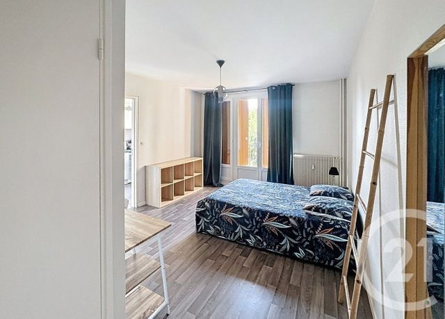 Appartement F1 à vendre - 1 pièce - 28.47 m2 - CHALONS EN CHAMPAGNE - 51 - CHAMPAGNE-ARDENNE - Century 21 Martinot Immobilier