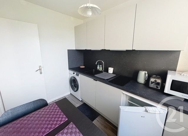 Appartement F1 à vendre - 1 pièce - 28.47 m2 - CHALONS EN CHAMPAGNE - 51 - CHAMPAGNE-ARDENNE - Century 21 Martinot Immobilier