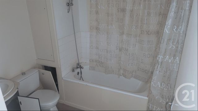 Appartement F1 à vendre - 1 pièce - 28.47 m2 - CHALONS EN CHAMPAGNE - 51 - CHAMPAGNE-ARDENNE - Century 21 Martinot Immobilier