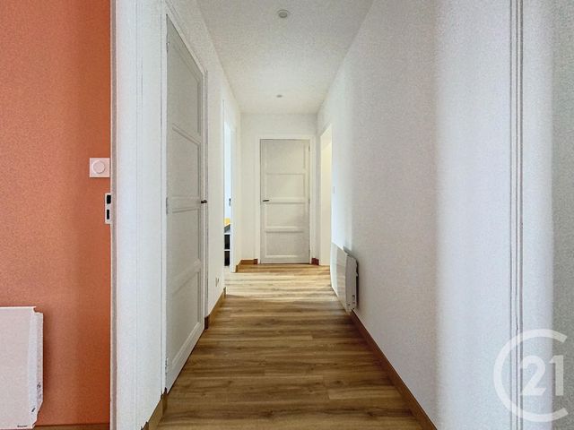 Appartement F2 à louer - 2 pièces - 58.23 m2 - CHALONS EN CHAMPAGNE - 51 - CHAMPAGNE-ARDENNE - Century 21 Martinot Immobilier