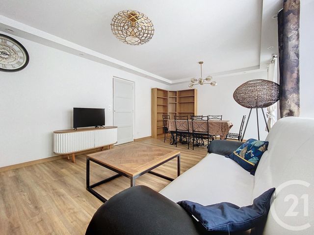 Appartement F2 à louer - 2 pièces - 58.23 m2 - CHALONS EN CHAMPAGNE - 51 - CHAMPAGNE-ARDENNE - Century 21 Martinot Immobilier
