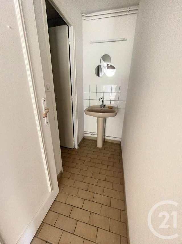 commerce à louer - 50.0 m2 - CHALONS EN CHAMPAGNE - 51 - CHAMPAGNE-ARDENNE - Century 21 Martinot Immobilier