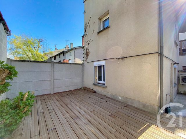 Appartement Duplex à louer - 2 pièces - 45.45 m2 - CHALONS EN CHAMPAGNE - 51 - CHAMPAGNE-ARDENNE - Century 21 Martinot Immobilier