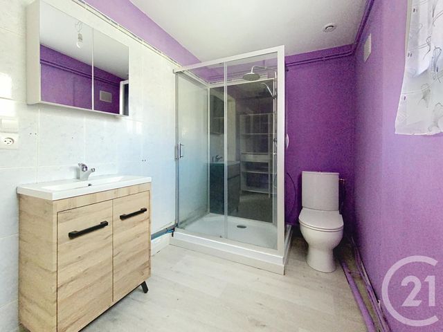 Appartement Duplex à louer - 2 pièces - 45.45 m2 - CHALONS EN CHAMPAGNE - 51 - CHAMPAGNE-ARDENNE - Century 21 Martinot Immobilier