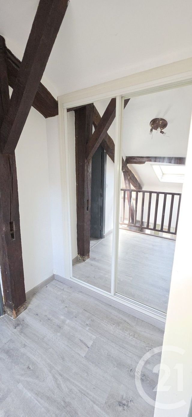 Appartement F2 à vendre - 2 pièces - 80.0 m2 - CHALONS EN CHAMPAGNE - 51 - CHAMPAGNE-ARDENNE - Century 21 Martinot Immobilier