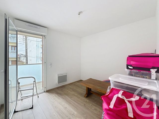 Appartement à louer - 3 pièces - 64.0 m2 - CHALONS EN CHAMPAGNE - 51 - CHAMPAGNE-ARDENNE - Century 21 Martinot Immobilier