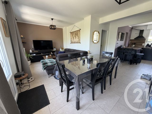 Appartement F4 à vendre - 4 pièces - 70.0 m2 - CHALONS EN CHAMPAGNE - 51 - CHAMPAGNE-ARDENNE - Century 21 Martinot Immobilier