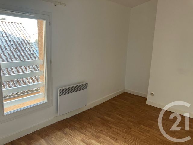 Appartement F4 à vendre - 5 pièces - 83.2 m2 - CHALONS EN CHAMPAGNE - 51 - CHAMPAGNE-ARDENNE - Century 21 Martinot Immobilier